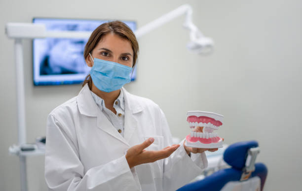 Best Broken or Chipped Tooth Repair in Clarksville, TN